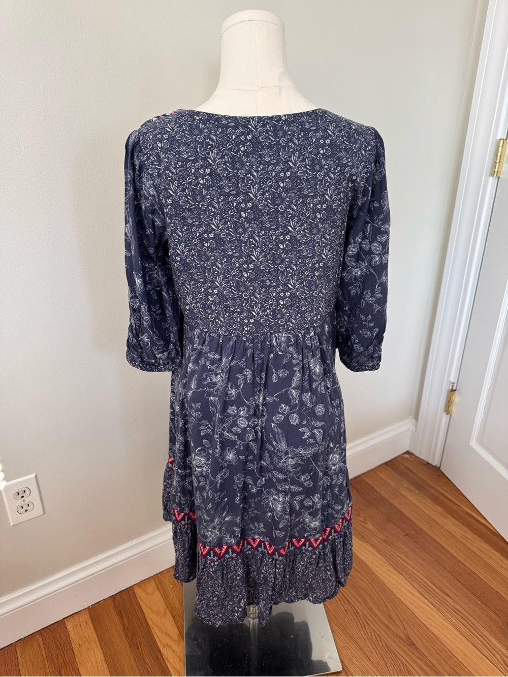 Sundance Talulah Embroidered Boho Floral Dress - Small - Picture 4 of 10